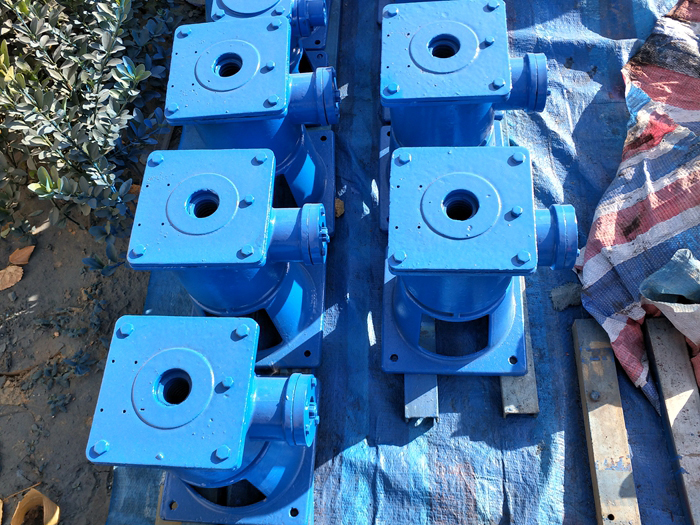 側(cè)搖螺桿啟閉機(jī) 