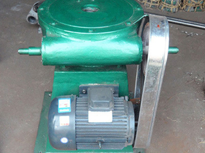 手電兩用螺桿式啟閉機